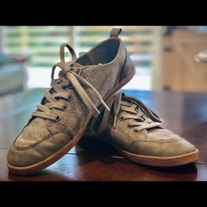 Rocket Dog Heather Gray Oxfords